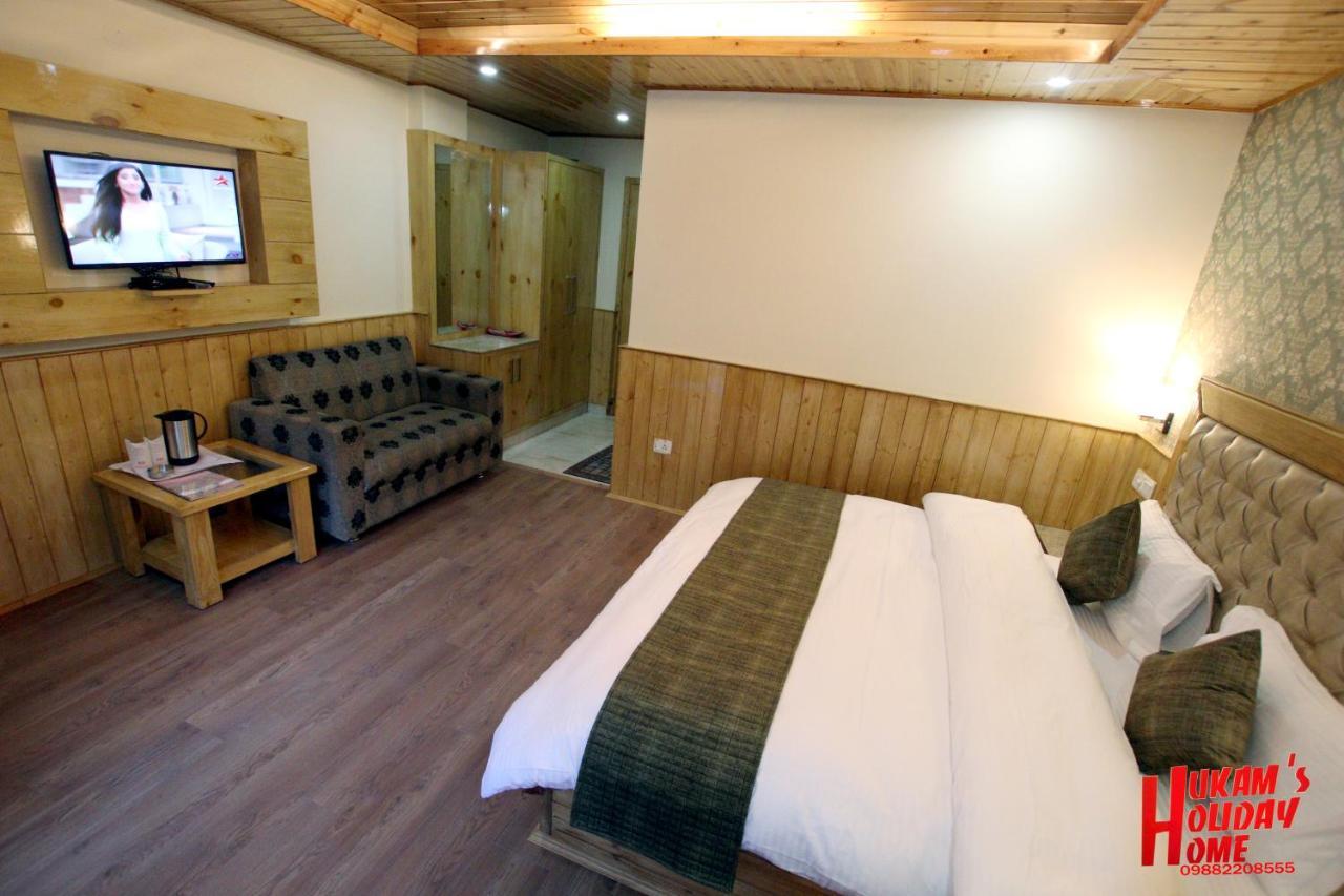 Hotel Hukam'S Holiday Home Касол Екстериор снимка