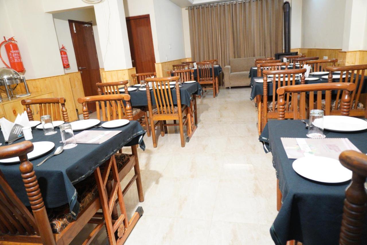 Hotel Hukam'S Holiday Home Касол Екстериор снимка